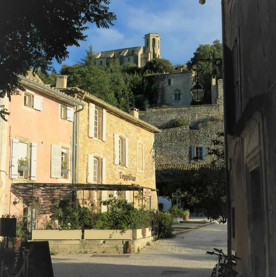 La Buissonniere Bed & Breakfast Oppede Exterior photo